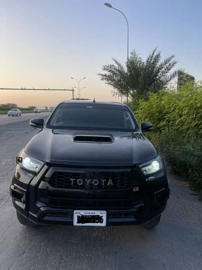 Toyota Revo 2017