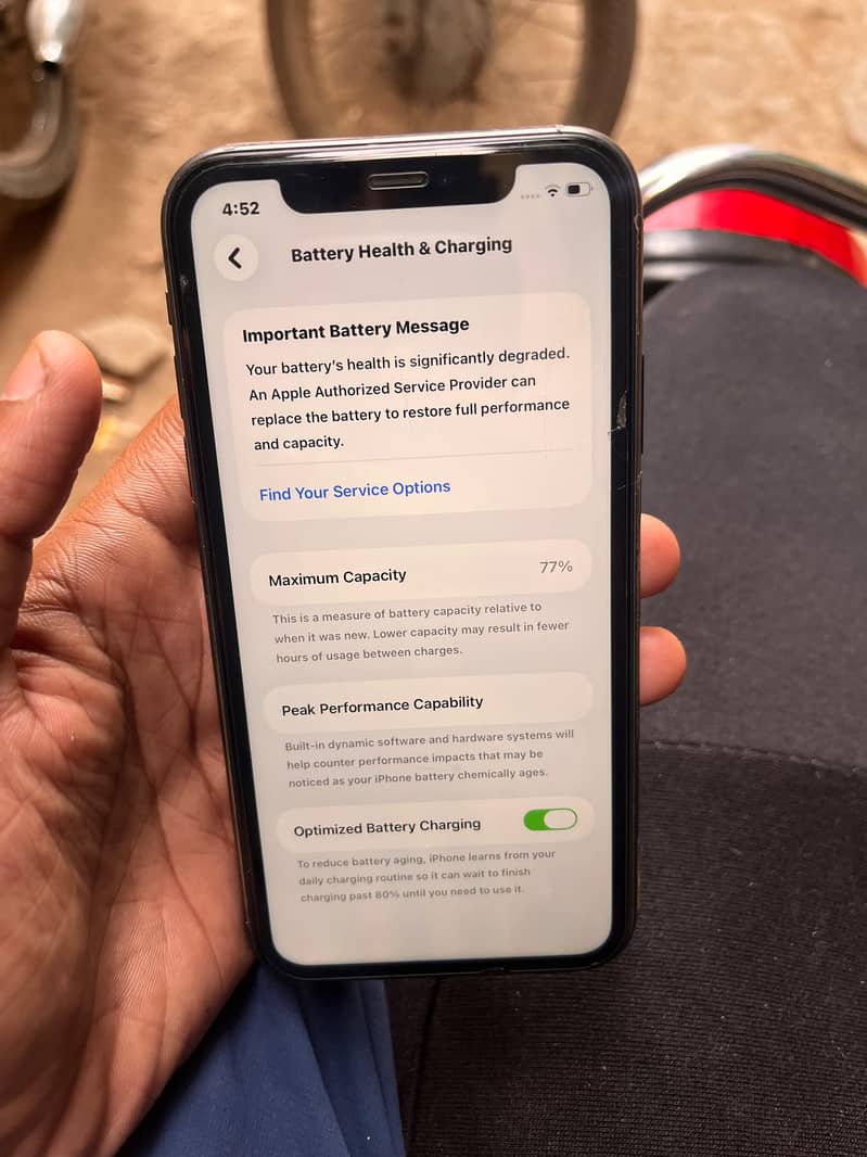 Apple iPhone 11 7