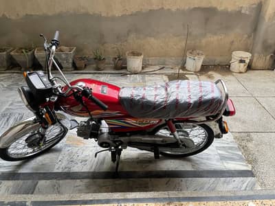 CD 70 Bike