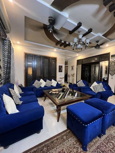 10 seats sofa set new condition