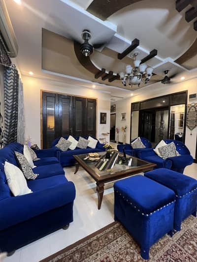 10 seats sofa set new condition