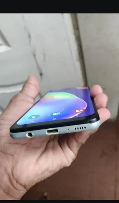 Samsung A31 4/128 pta official approved 60 fps  urgent sale