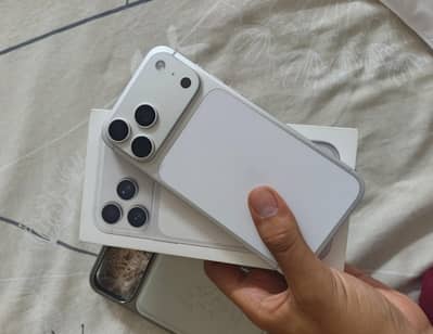 iPhone 17 pro max