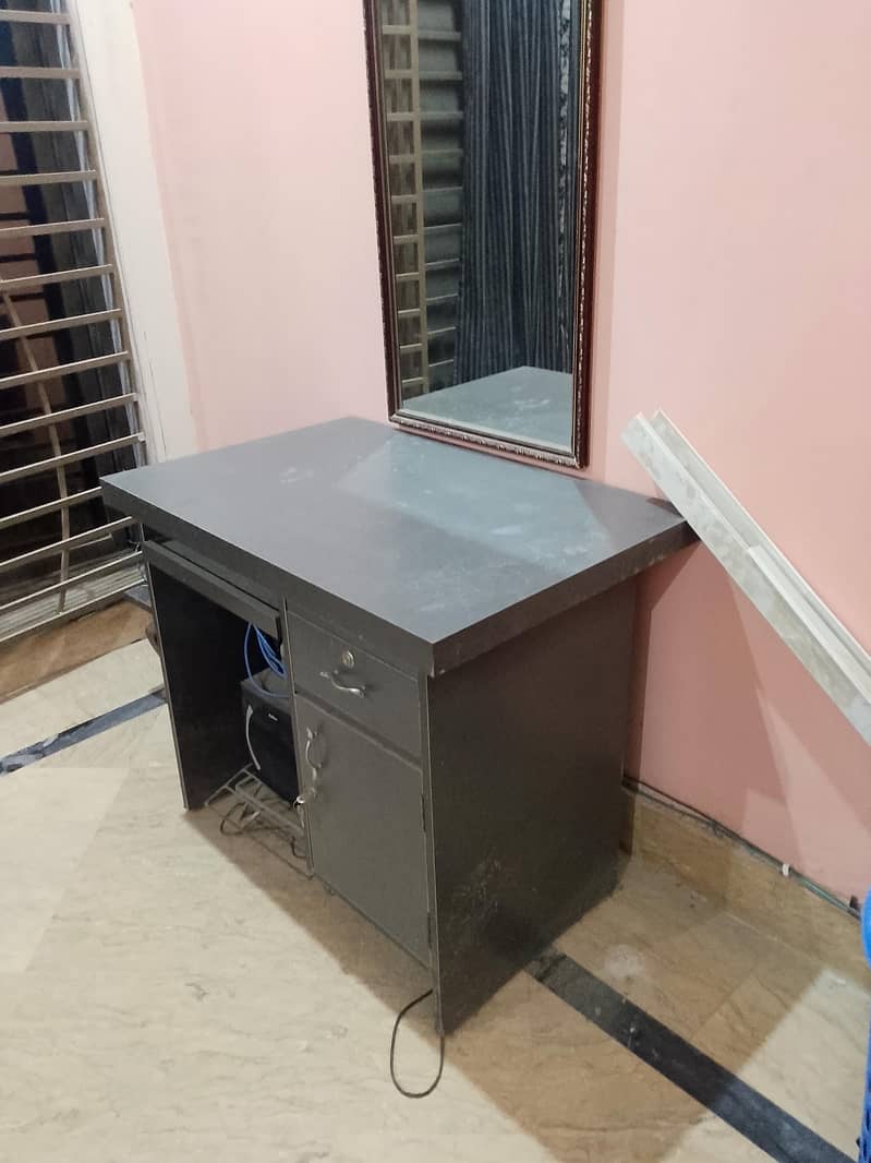 Office Computer Table 1