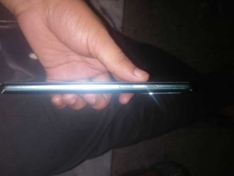 One Plus 8T 4