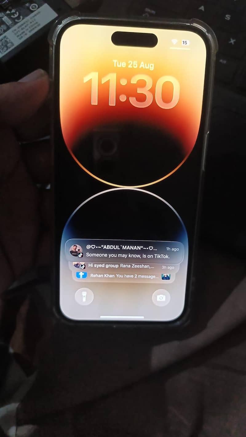 Apple iPhone 14 Pro 1