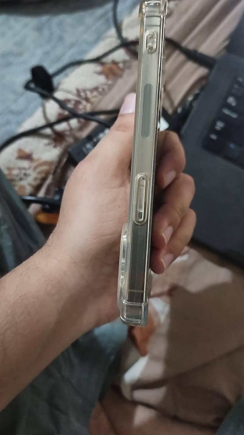 Apple iPhone 14 Pro 3