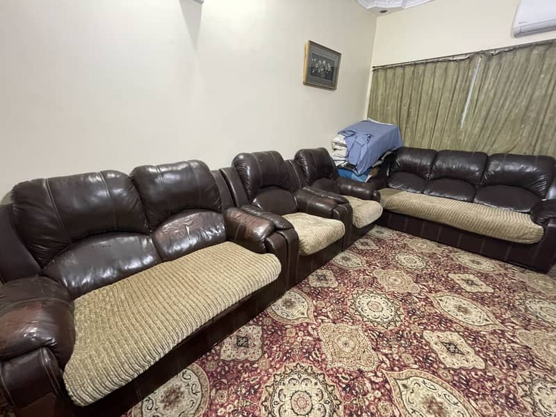 Relaxer Sofa 0