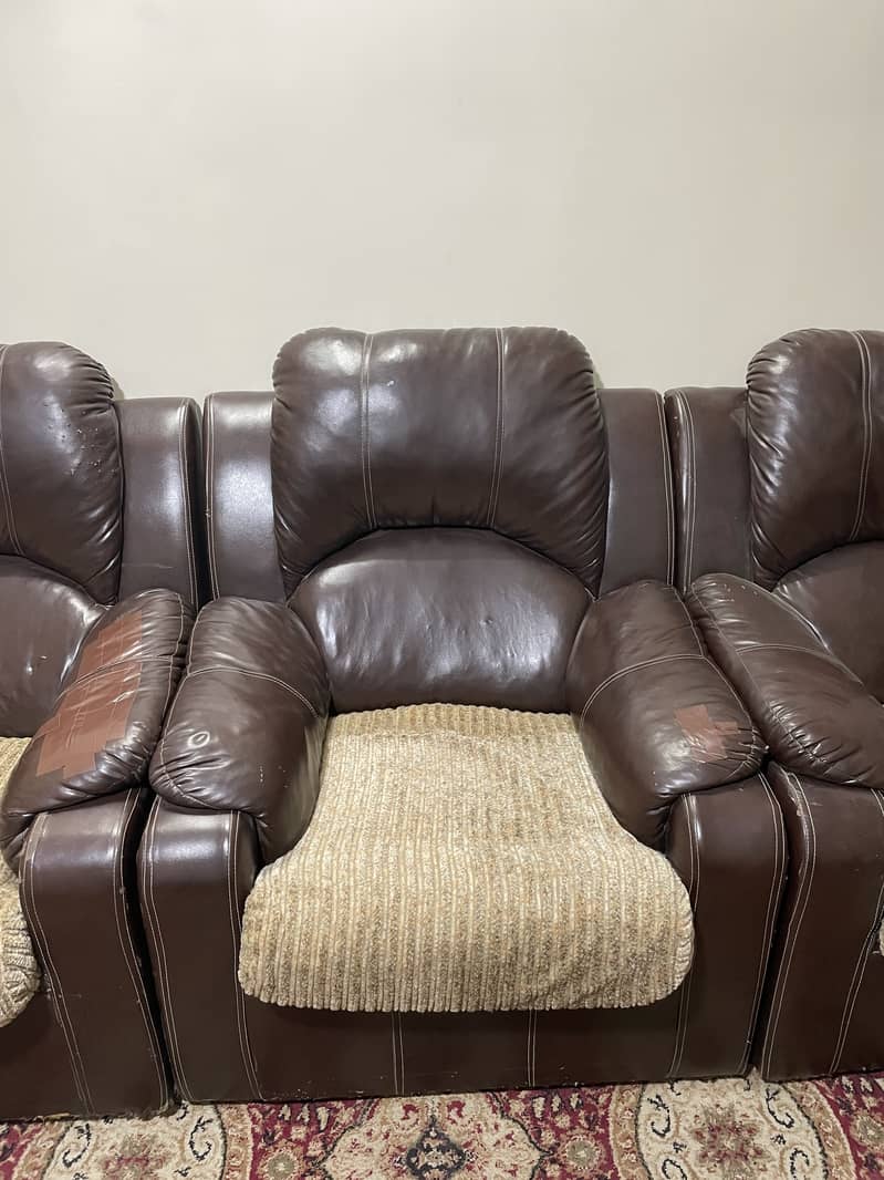 Relaxer Sofa 4
