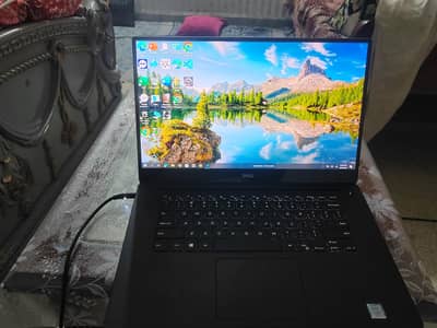Dell XPS 15 9550 Core i7 6th Generation