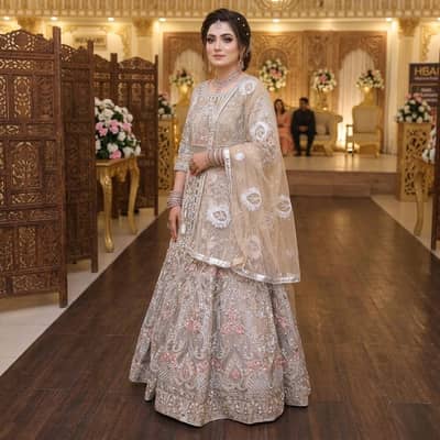 Beautiful Maxi– Elegant Wedding Wear for sale
