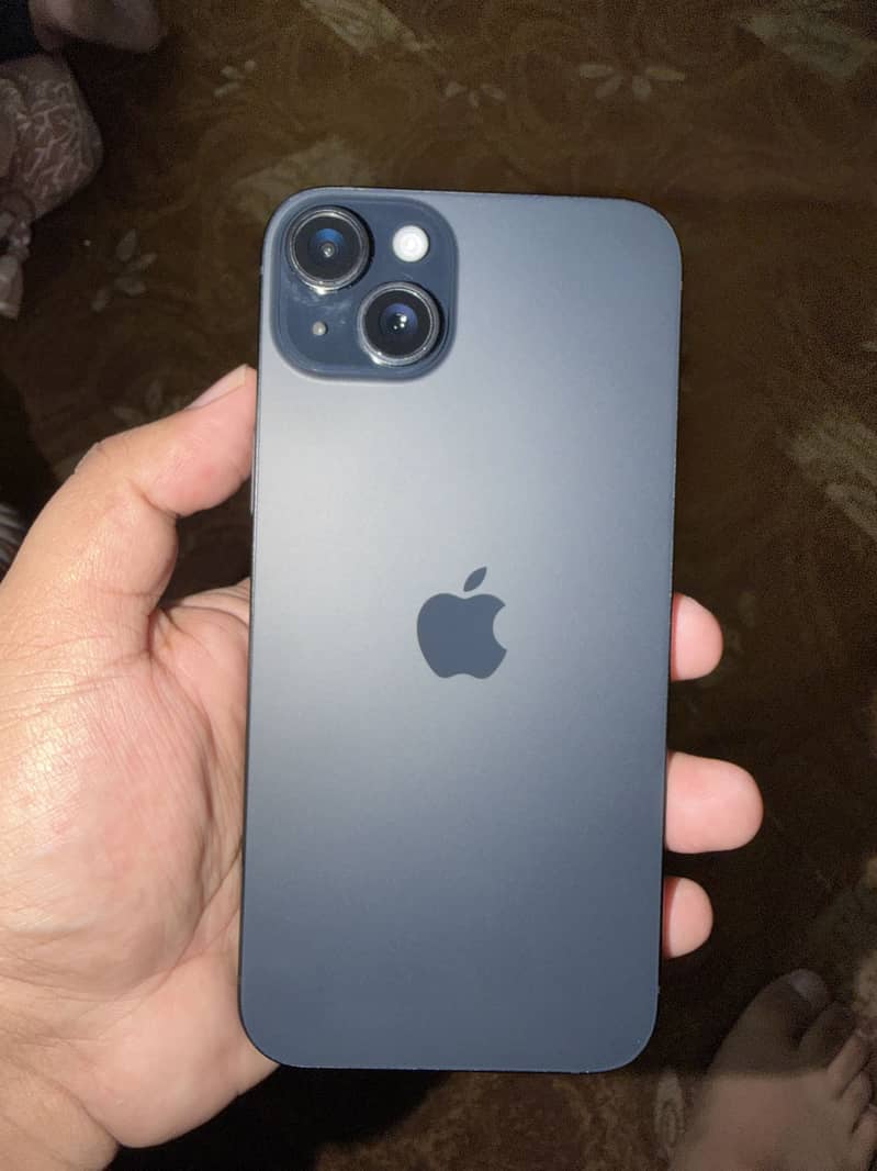 Apple iPhone 15 plus 0