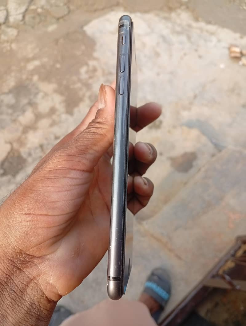 iPhone 8 Plus 3