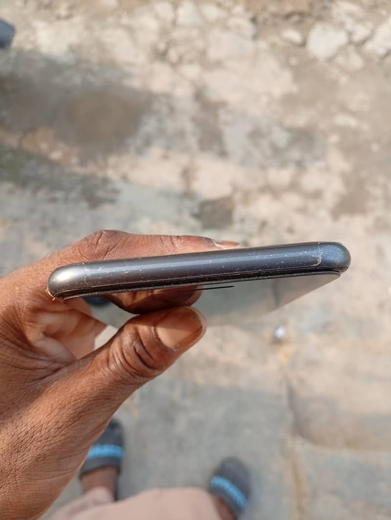 iPhone 8 Plus 4
