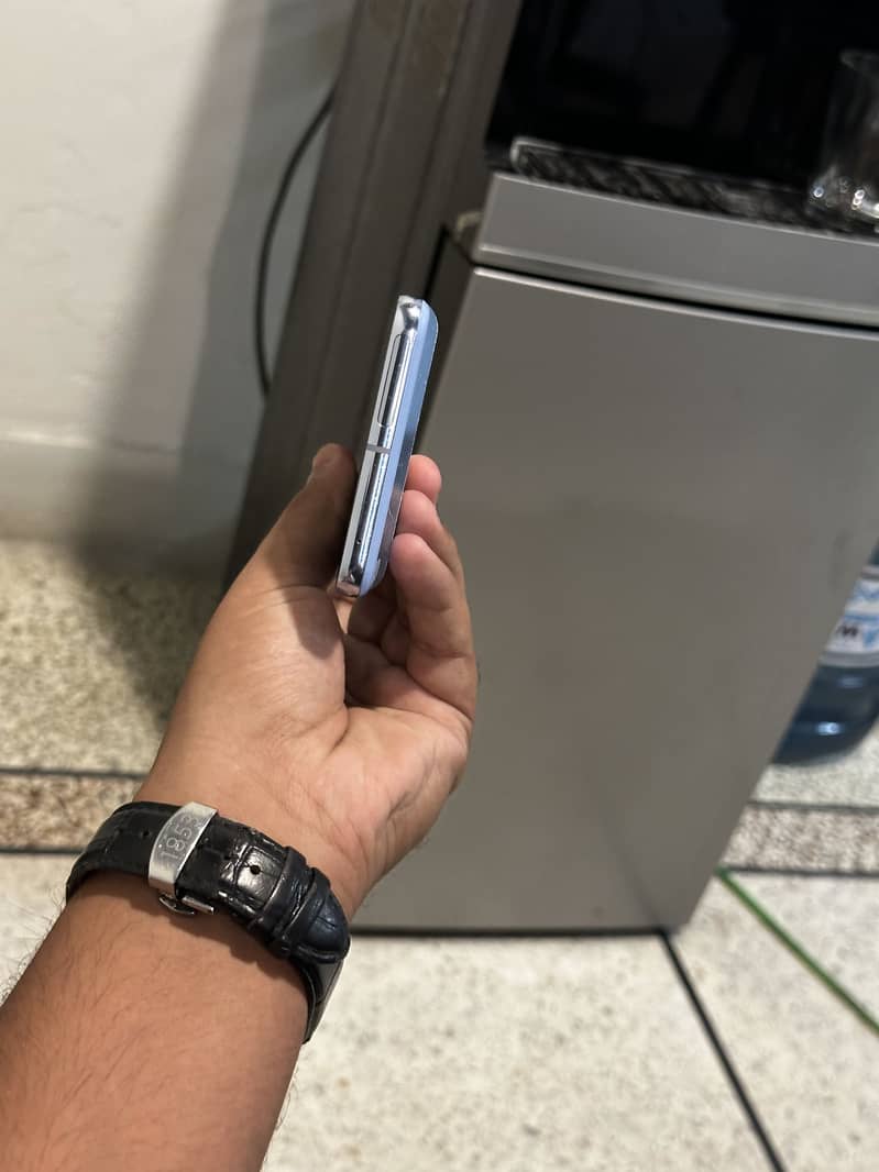 Google Pixel 8 Pro 6