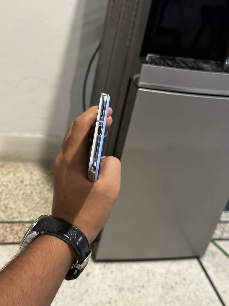 Google Pixel 8 Pro 7