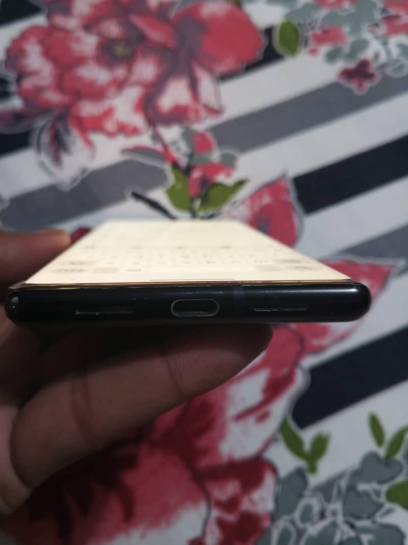 Google pixel 6 pro 8