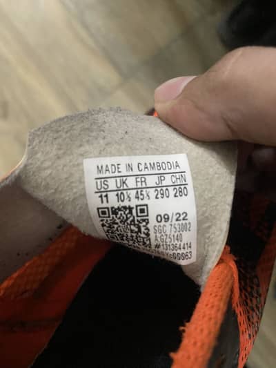 Adidas almost like new