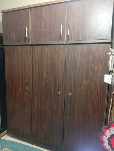 3 years old wardrobe