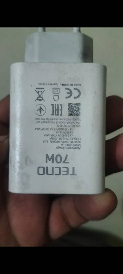 tecno comon 30 pro ka 70watt charger