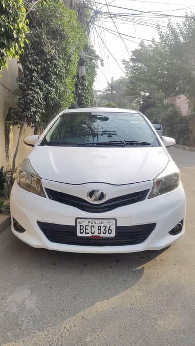 Toyota Vitz 2011