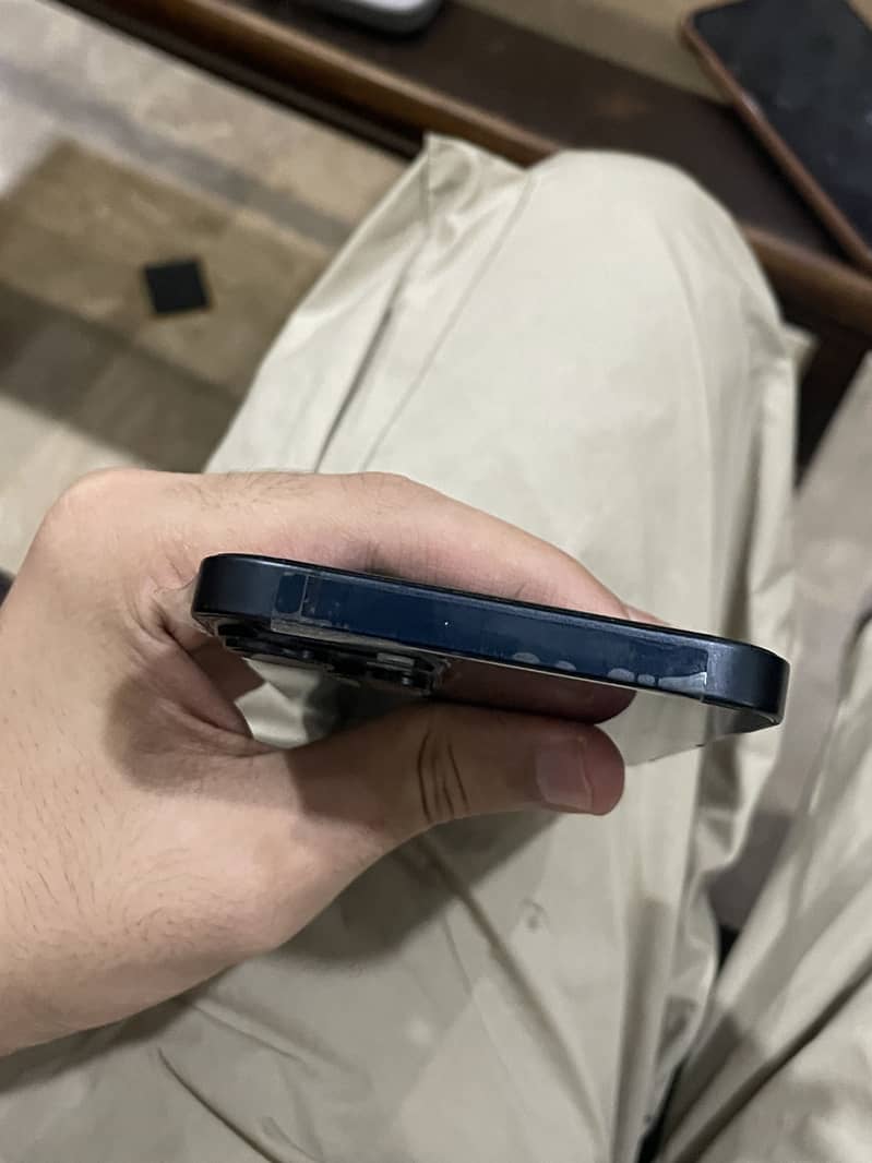 Apple iPhone 14 plus 1