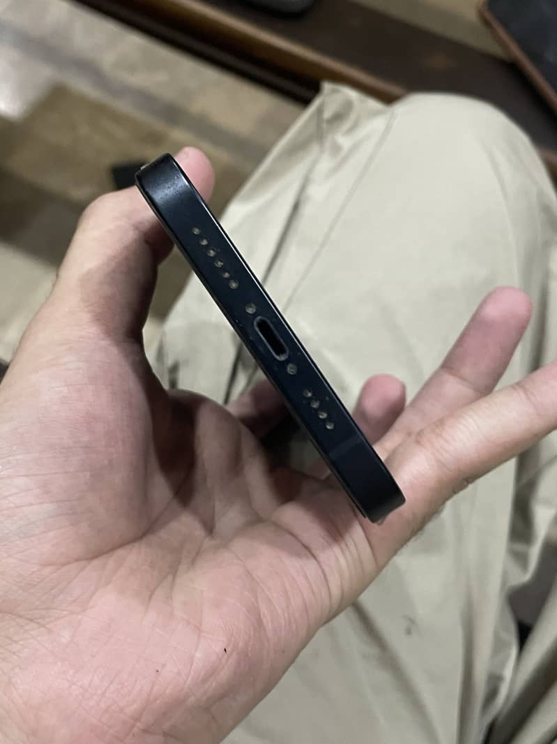 Apple iPhone 14 plus 3