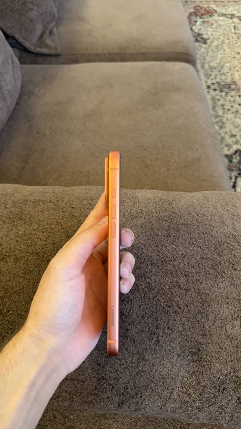 Apple iPhone 17 Pro Max 8