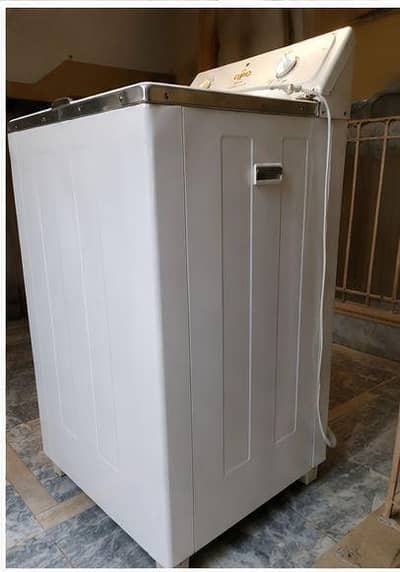 Washing Machine .