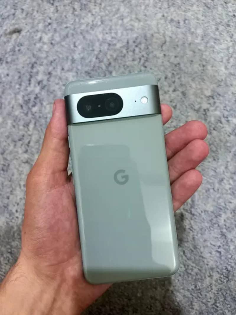 Google Pixel 8 5
