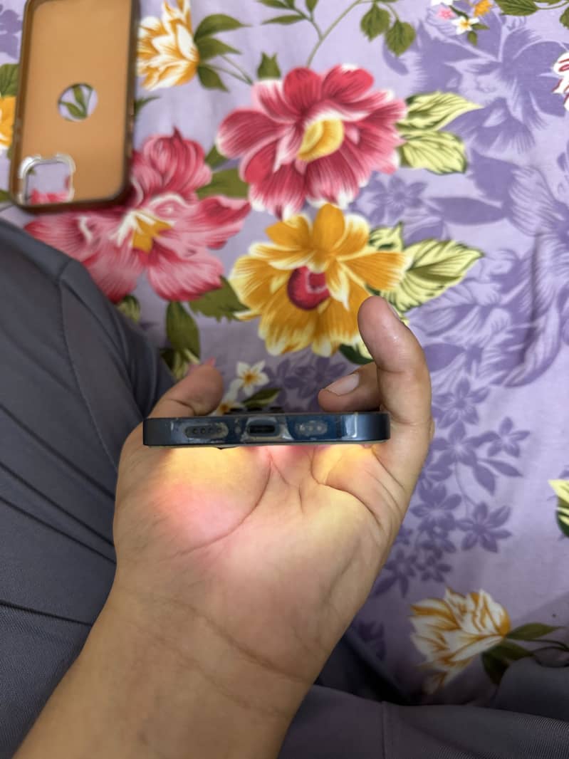Iphone 14 3