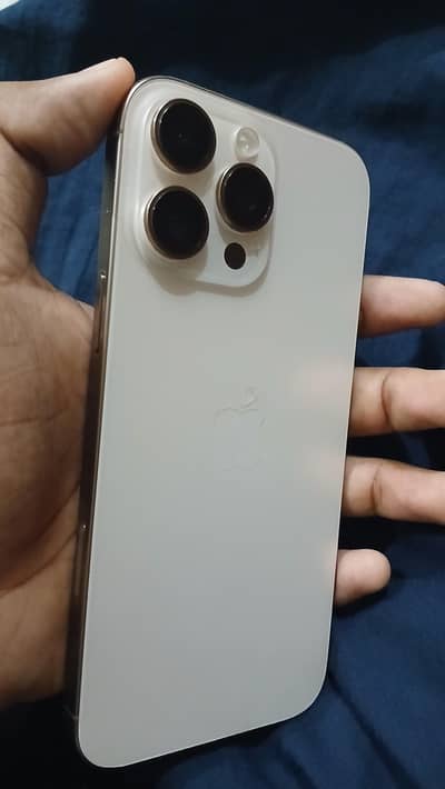 iphone 16 pro max Desert 256GB FU 96 battery health