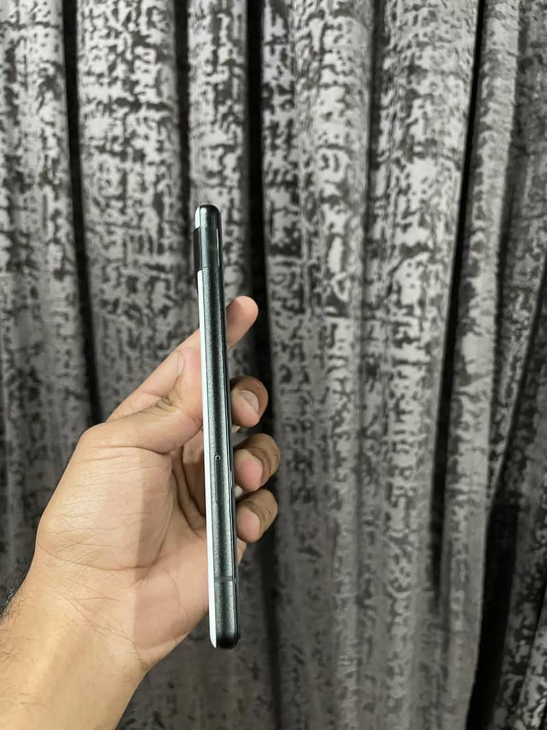 Google Pixel 6a 4