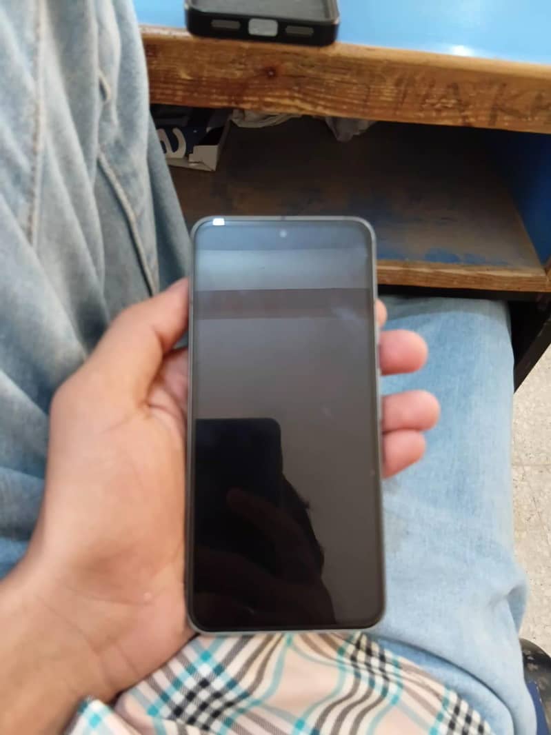Google Pixel 8 1