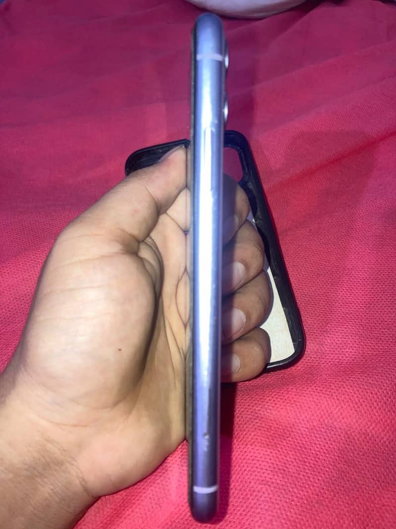 Apple iPhone 11 2