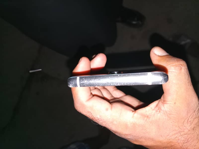 One Plus 8 Pro 6