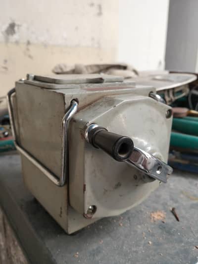 insulator tester