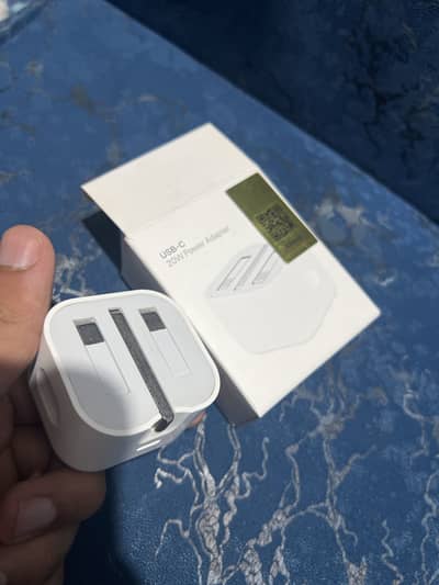 Iphone adapter