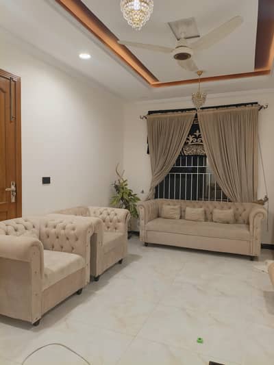 5 seater sofa