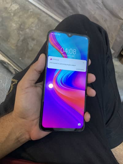 Infinix Hot 9 Play. 4/64 GB. Condition 8/10. Details in discription