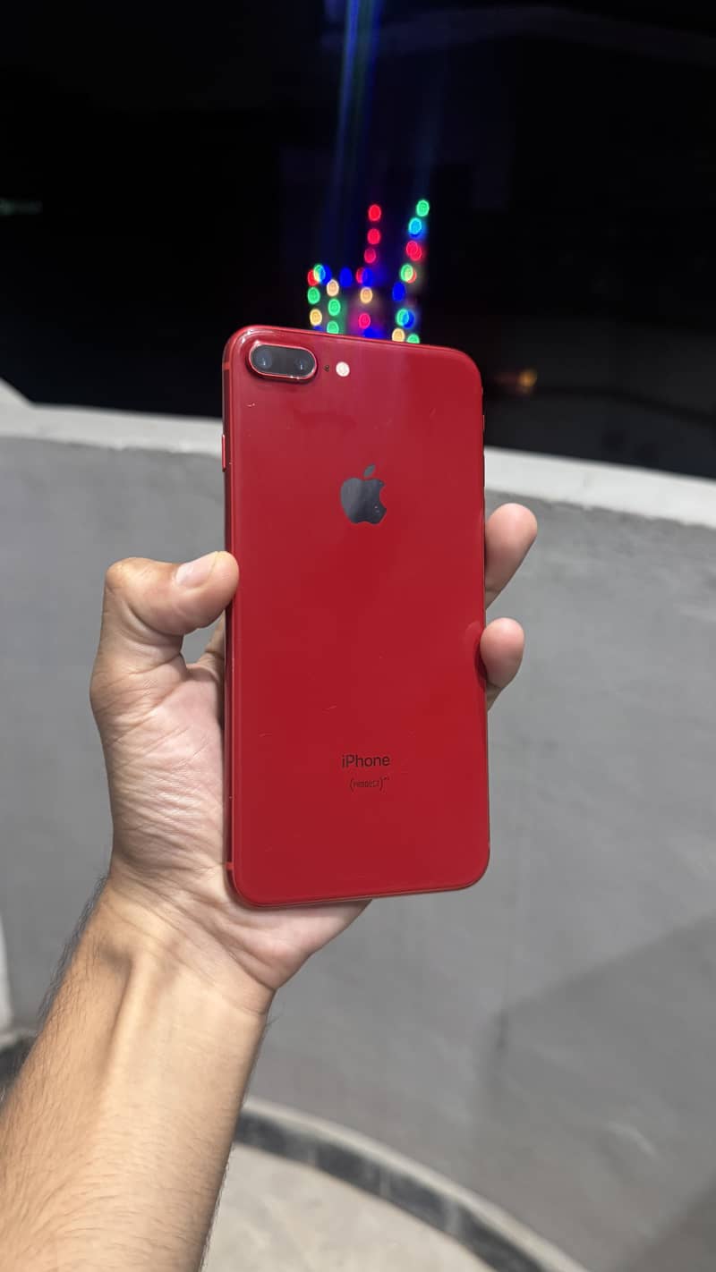 Apple iPhone 8 Plus 6