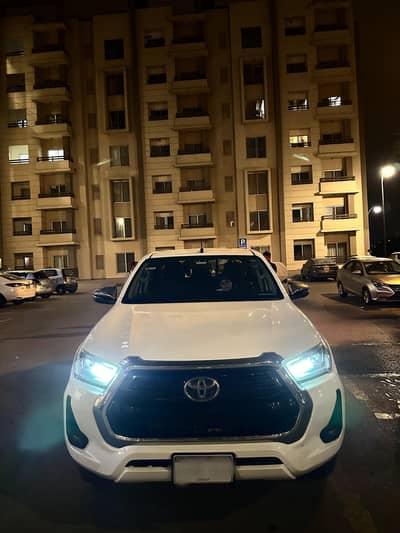 Toyota Revo 2022 Fully Original 10 Hazar Kms