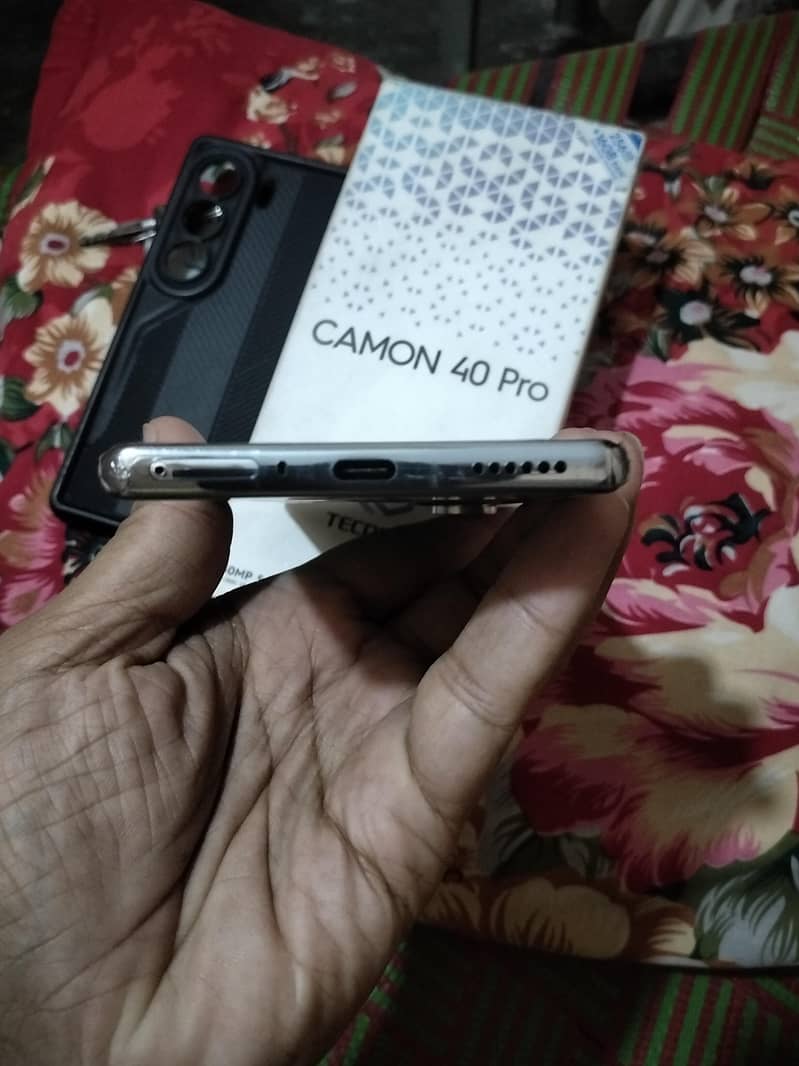 Tecno CAMON 40 Pro 2