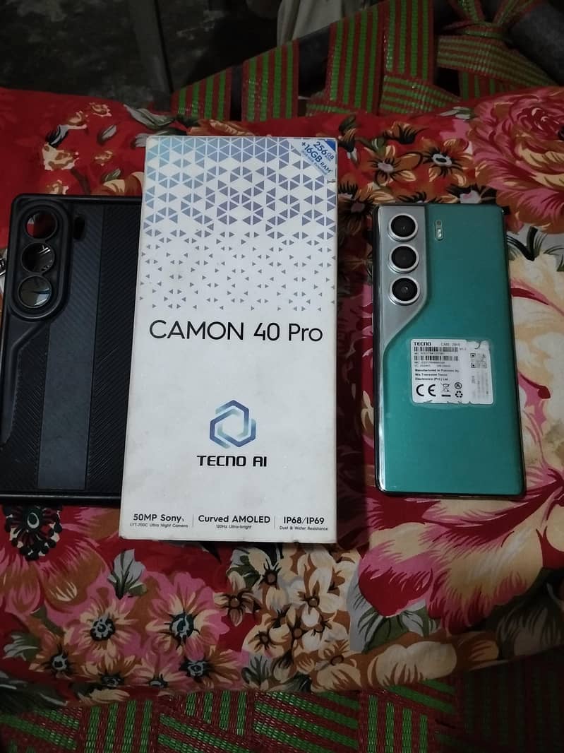 Tecno CAMON 40 Pro 3