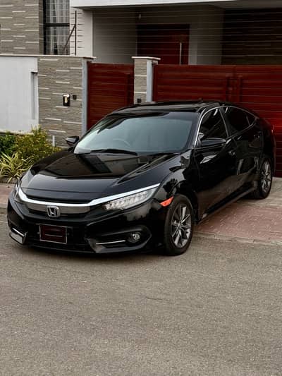 Honda Civic 2021 UG