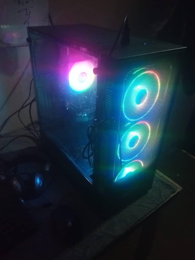 PC Ryzen 3600 6-core processor 5