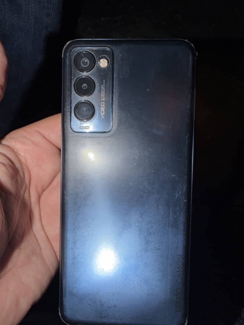 Tecno Camon 18P 3