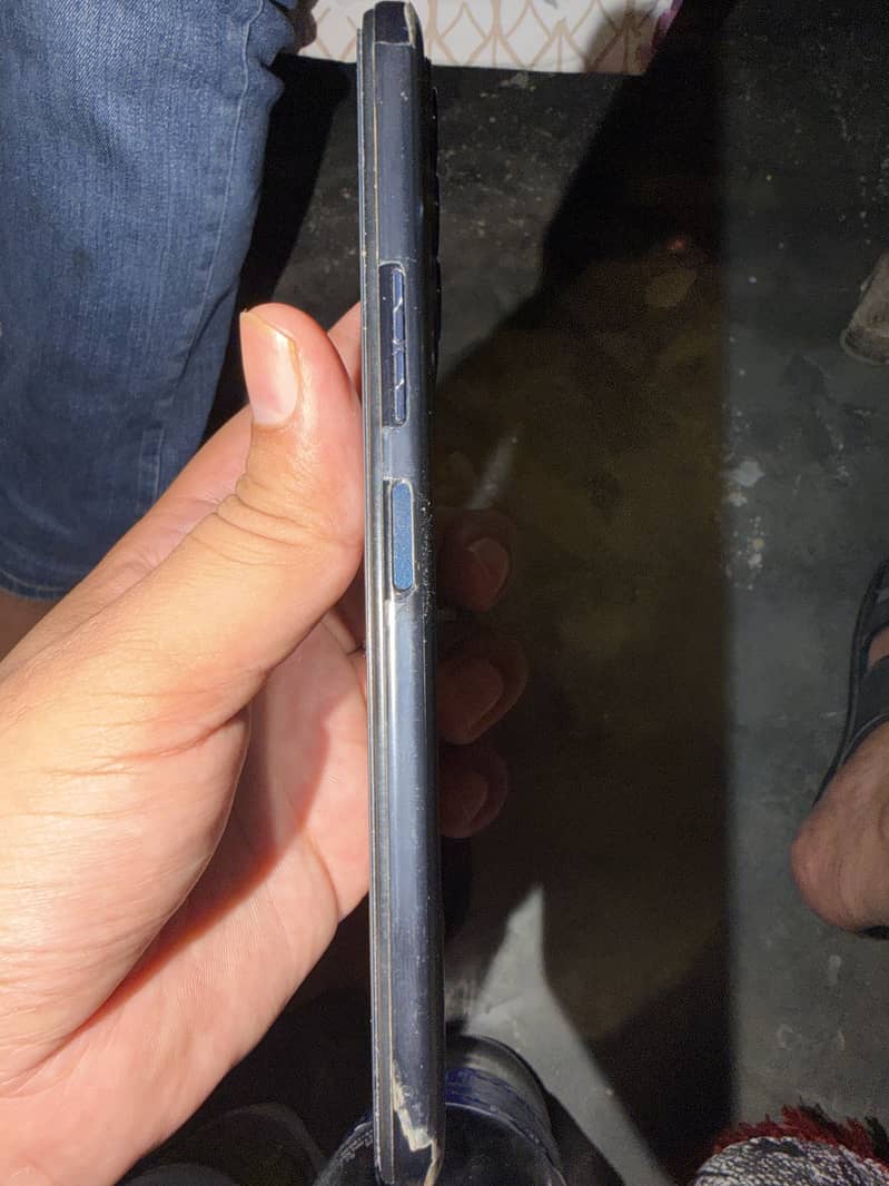 Tecno Camon 18P 4
