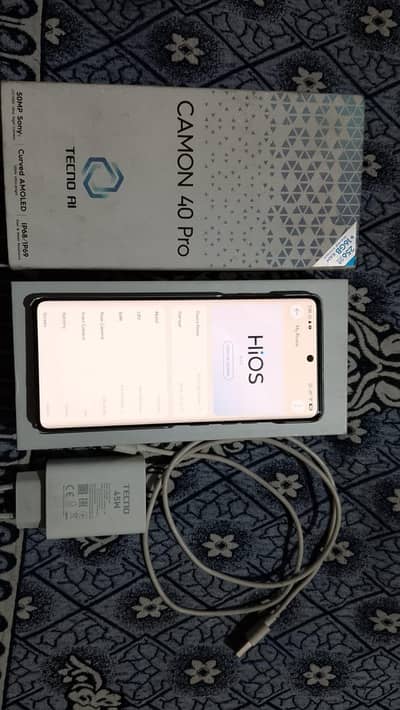Tecno CAMON 40 Pro