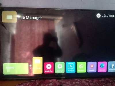 I am selling my 50 inch chain samrt led